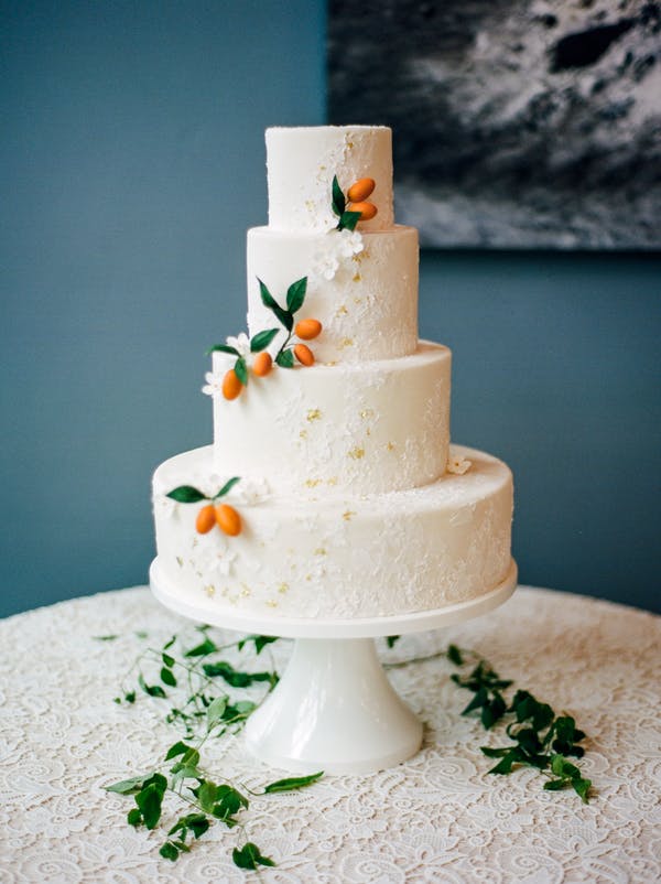 Orange Wedding Inspiration, Cake, Wedding Planner Bright Occasions, Photo by Connie Whitlock