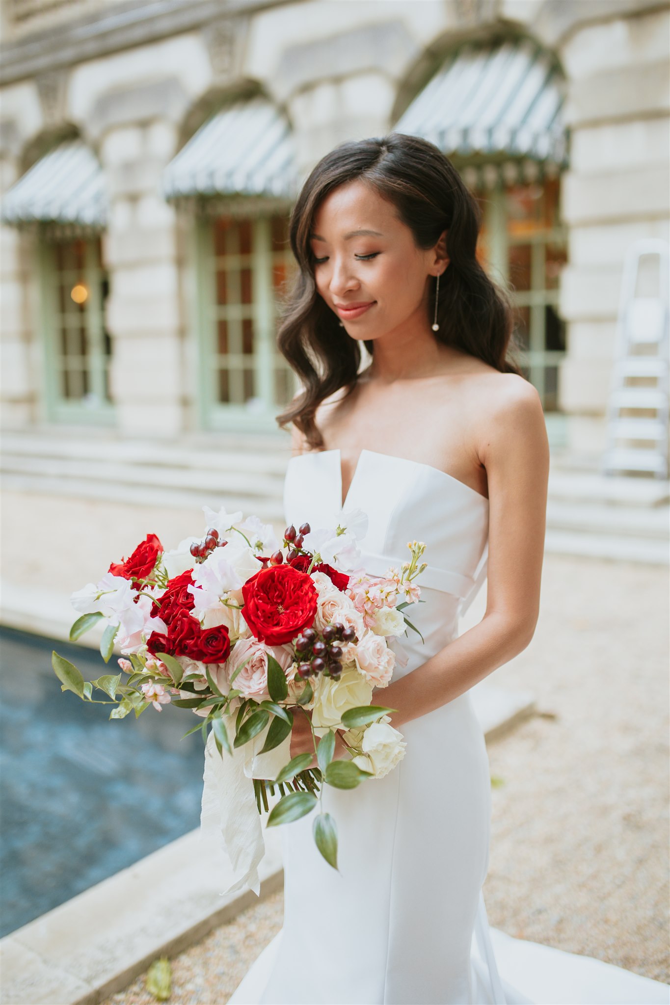 Embracing Vibrance: Top 10 Colorful Wedding Bouquets That Make a Statement, Justin Kunimoto