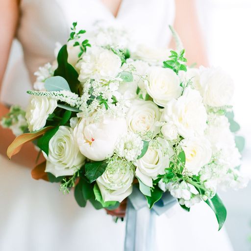 Timeless Elegance: Our Top 10 White Wedding Bouquets, Hope Flower Farm, Manda Weaver Photography 